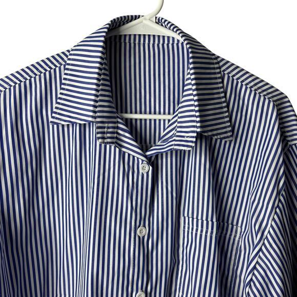 Pinstriped Blue and White Button Down Womens Shirt Blouse Plus 2XL Preppy Classy - Picture 2 of 8